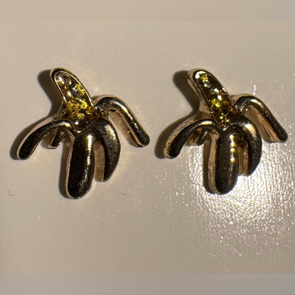 New Mini Banana Stud Earrings with rhinestone detail
